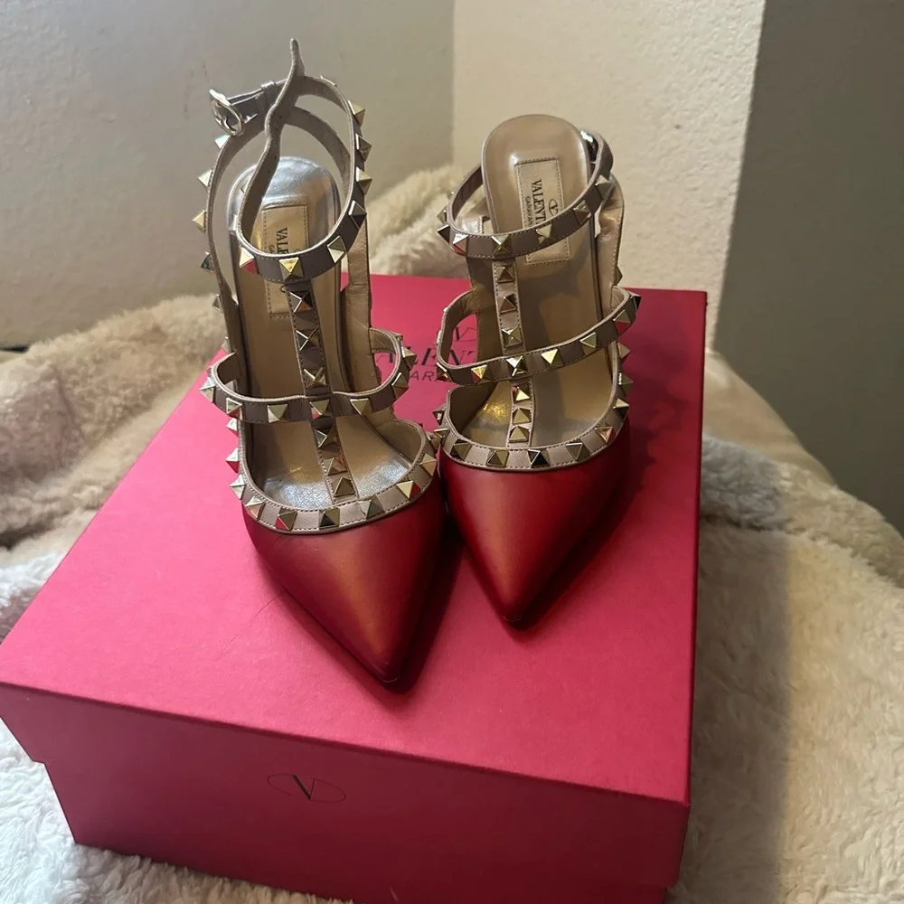 Valentino Red Pointed Rockstud Strappy Leather Pumps - Picture 1 of 6